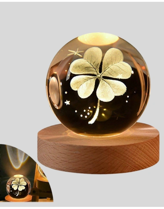 Yonca Figürlü Cam Küre USB Işıklı Ahşap Tabanlı Dekoratif Masa Lambası