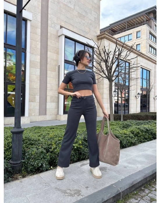 Bol paça pantolonlu alt üst takım