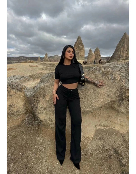 Bol paça pantolonlu alt üst takım