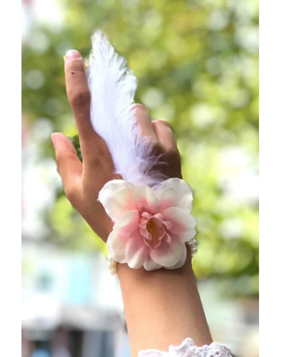 Bride To Be Nedime Gelin Bilekliği Tüy Ve İnci Boncuk Detaylı Somon Renkli Bekarlığa Veda Partisi Bilekliği 10 Adet