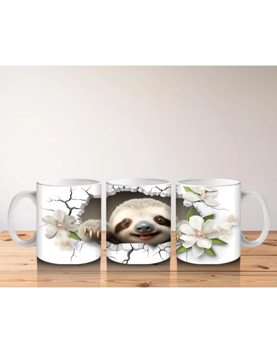 Çatlak Duvar Arasında Gülümseyen Tembel Hayvan – Baskılı Kahve Kupası