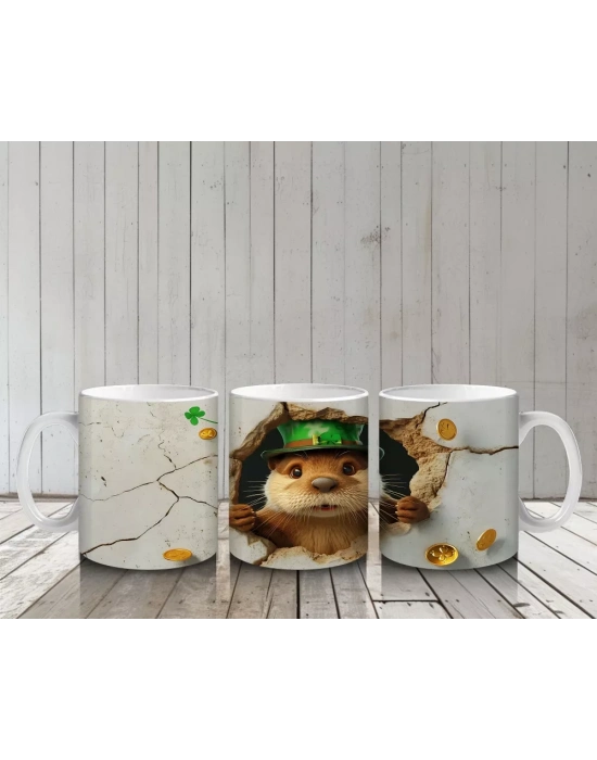 Çatlak Duvar Arasında St. Patrick’s Temalı Köstebek - Baskılı kahve kupası