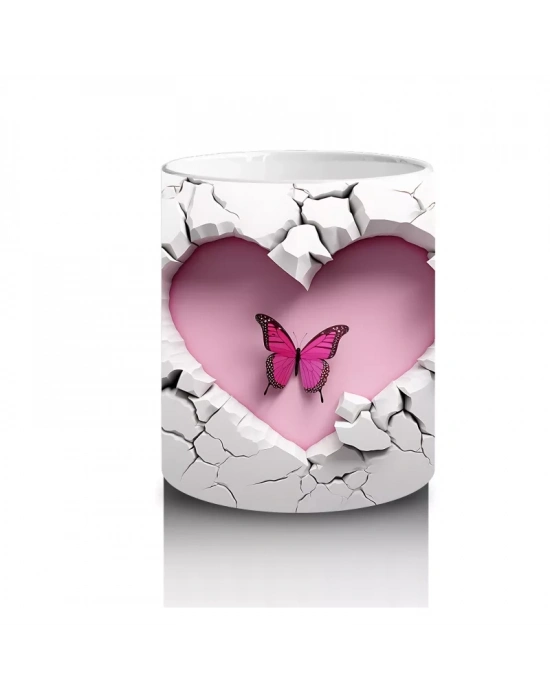 Çatlak Duvar Kalbi İçinde Uçan Kelebek – Baskılı Kahve Kupası