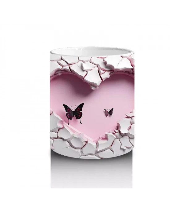 Çatlak Duvar Üzerinde Zarif Kelebekler – Baskılı Kahve Kupası