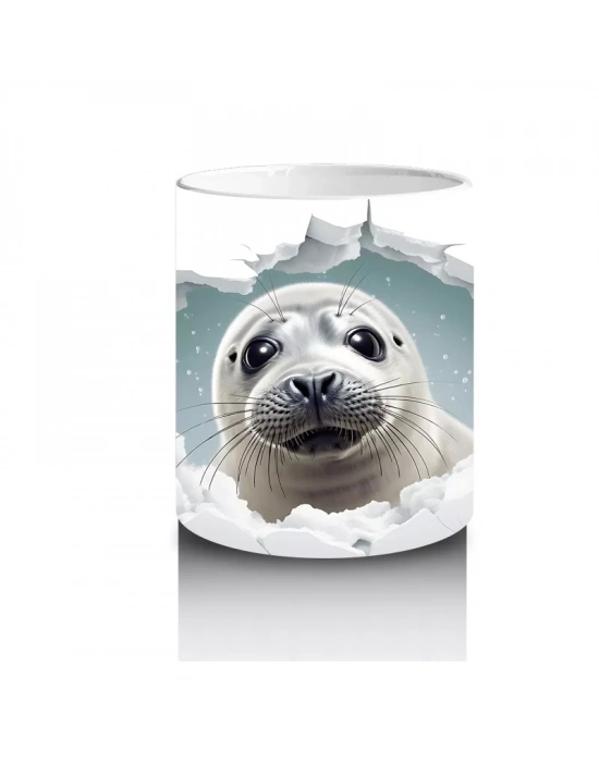 Çatlak Duvarda Gözlük Takmış Neşeli Su Samuru – Baskılı Kahve Kupası