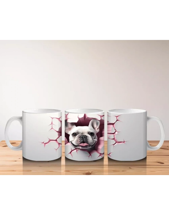Çatlak Duvarda Sert Bakışlı Fransız Bulldog – Baskılı Kahve Kupası