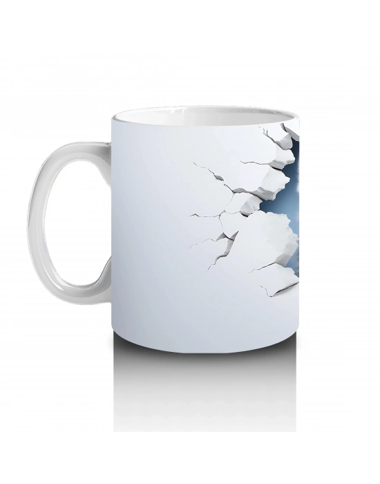 Çatlak Duvardan Bakan Gri Kurt – Baskılı Kahve Kupası