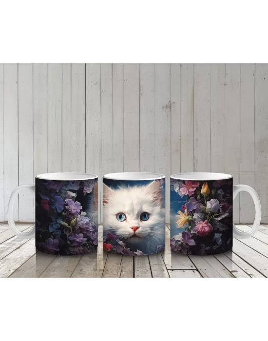 Çiçekler Arasında Oturan Beyaz Yavru Kedi – Baskılı Kahve Kupası