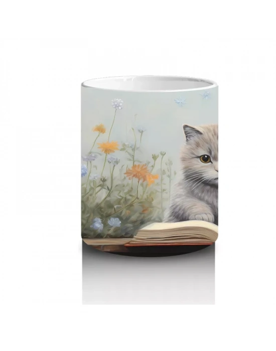 Çiçekler Arasında Oturan Gri Kedi – Baskılı Kahve Kupası