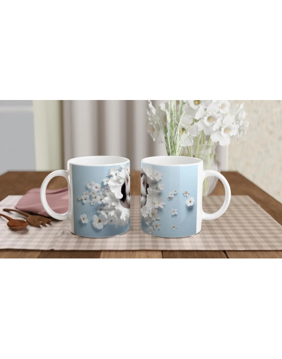 Çiçeklerle Çevrili Masum Pomeranian Temalı Baskılı Kupa Bardak