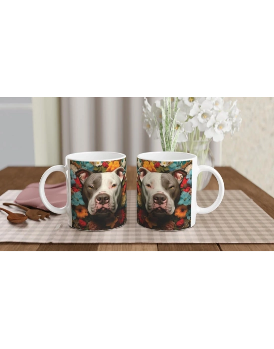 Çiçeklerle Çevrili Sevecen Pitbull Baskılı Kupa Bardak