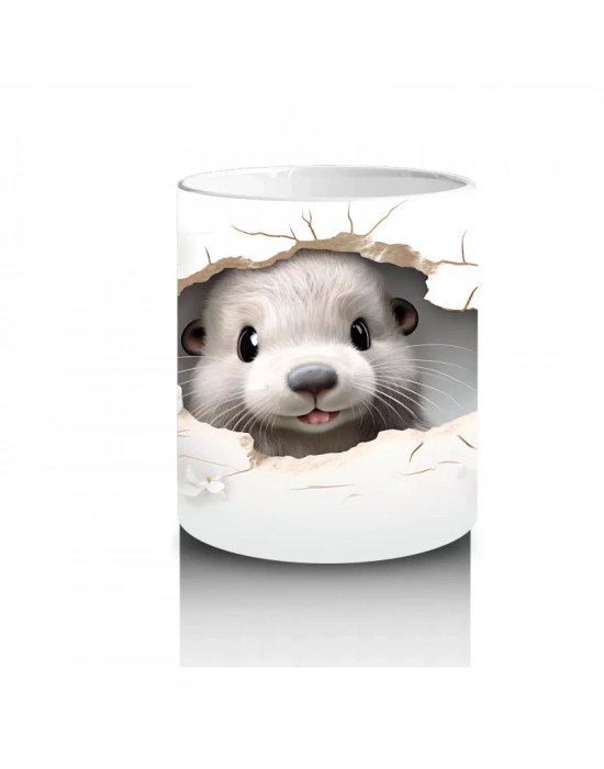 Çiçeklerle Süslenmiş Duvar Arasında Bakan Sevimli Su Samuru - Baskılı kahve kupası