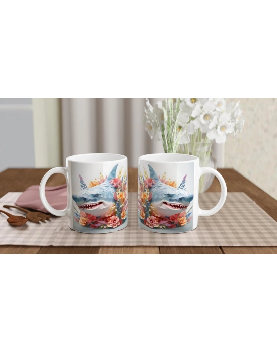 Çiçeklerle Süslenmiş Komik Köpek Balığı Temalı Renkli Kupa Bardak