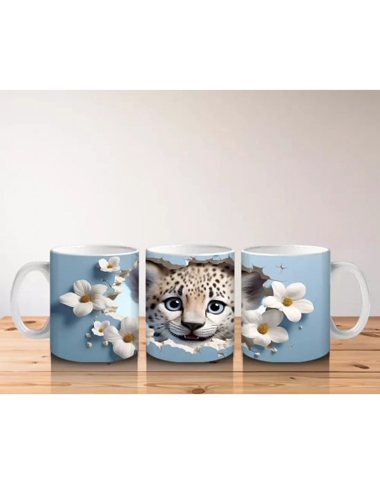 Çiçekli Fon Üzerinde Leopar Yavrusu – Baskılı Kahve Kupası
