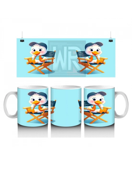 Çocuklara Sütü Sevdiren Yönetmen Sandalyesinde Oturan Sevimli Ördek Desenli Kupa Bardak