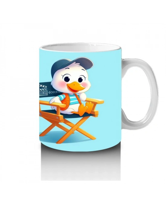 Çocuklara Sütü Sevdiren Yönetmen Sandalyesinde Oturan Sevimli Ördek Desenli Kupa Bardak