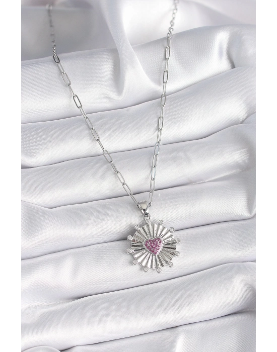 ® 316L Çelik Gümüş Renk Pembe Zirkon Taşlı Kalp İşleme Madalyon Model Kadın Kolye