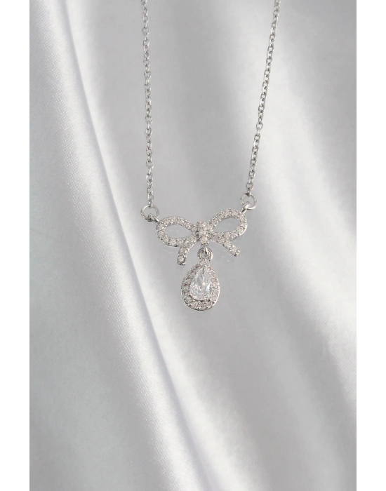 ® 316L Çelik Gümüş Renk Zirkon Taşlı Fiyonk Detay Damla Kolye