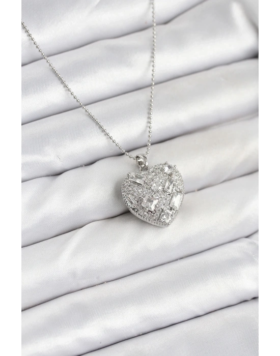 ® 316L Çelik Zincir Gümüş Zirkon Taşlı Kalpli Kadın Kolye