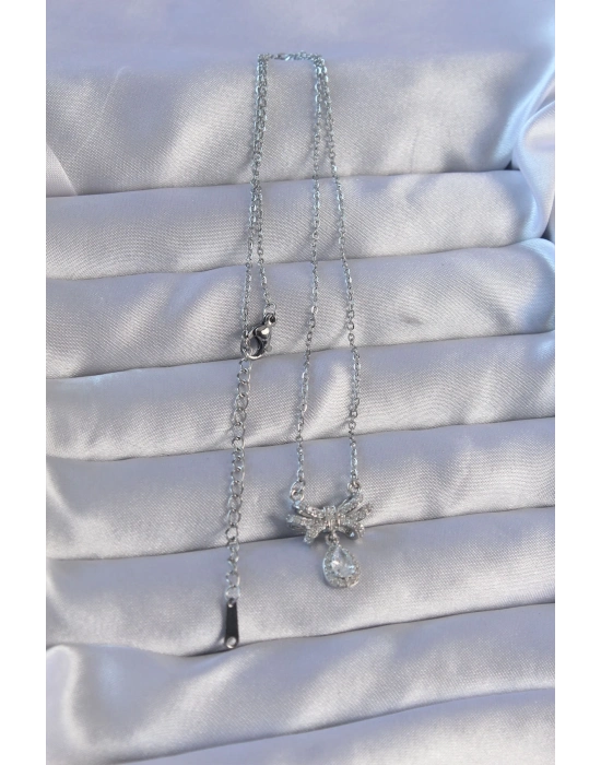® 316L Çelik Zincirli Gümüş Renk Zirkon Taşlı Damla Detay Fiyonk Model Kolye