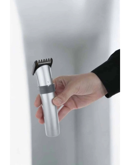 ® 4 Taraklı Profesyonel Şarjlı Saç ve Sakal Kesme Tıraş Makinesi Seti