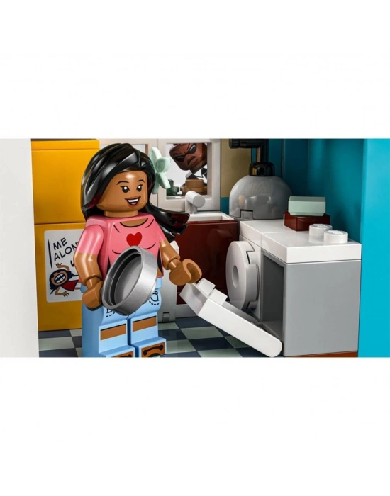 43268  Lilo ve Stiç Plaj Evi 834 parça +9 yaş