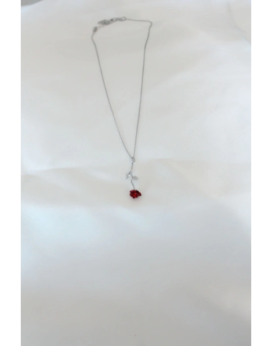 ® Gümüş Kaplama Kırmızı Gül Figürlü Kadın Kolye