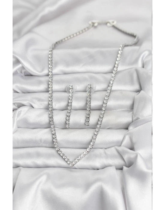 ® Gümüş Renk Zirkon Taşlı Kadın Kolye Küpe Seti