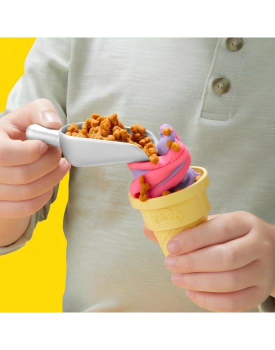 ® Hasbro Play-Doh Gökkuşağı Girdaplı Dondurma Oyun Seti G0028