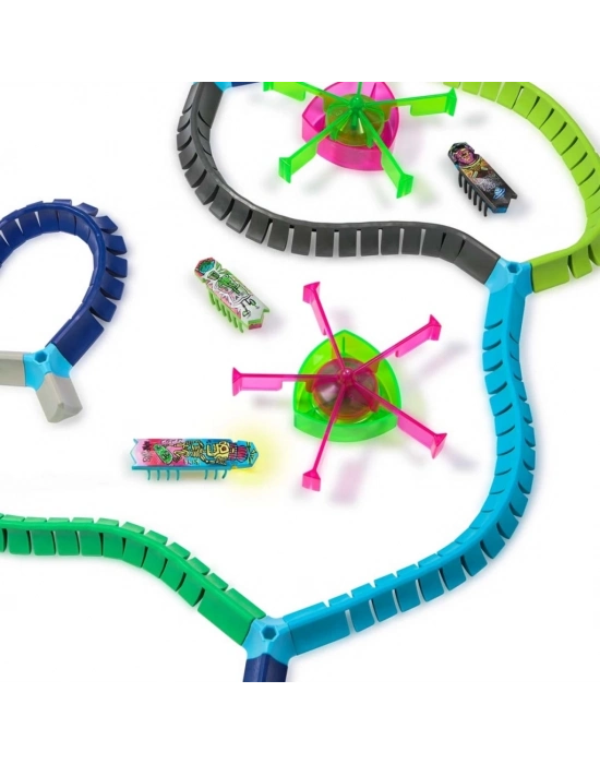 ® HexBots Nanoland Başlangıç Oyun Seti
