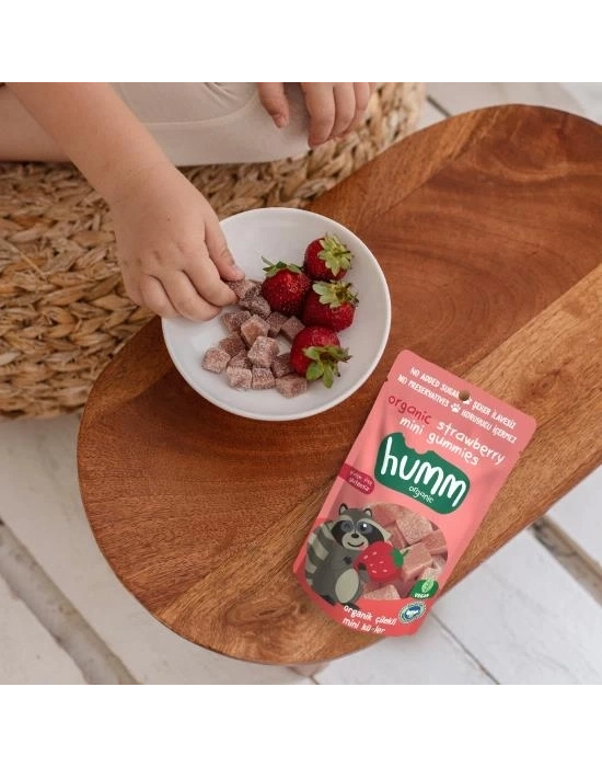 ® Organik Çilekli Glutensiz Vegan Mini Küpler 30 Gr