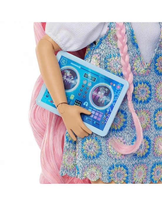 ® JDD74  Dream Besties Ana Karakter Bebek Daisy