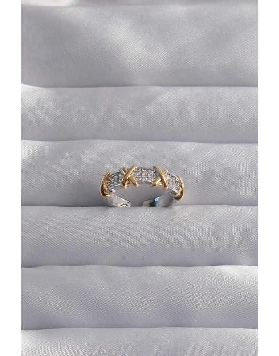 ® Pirinç Ayarlamalı Gümüş Renk Zirkon Taşlı XOXO Model Yüzük