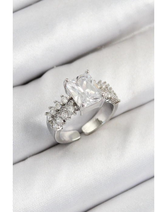 ® Pirinç  Büyük Zirkon Taşlı Model Gümüş Renk Kadın Yüzük