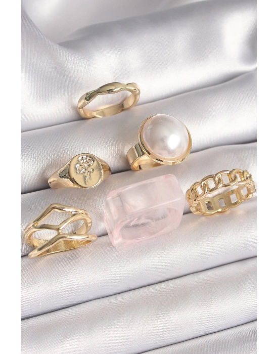 ® Pirinç Gold Renk Beyaz İncili Zincir Yüzük Figür İşleme Detay 6Lı Kadın Yüzük Seti