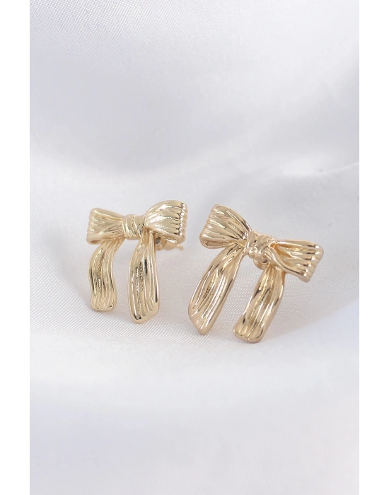 ® Pirinç Gold Renk Çizgi Detay Fiyonk Küpe