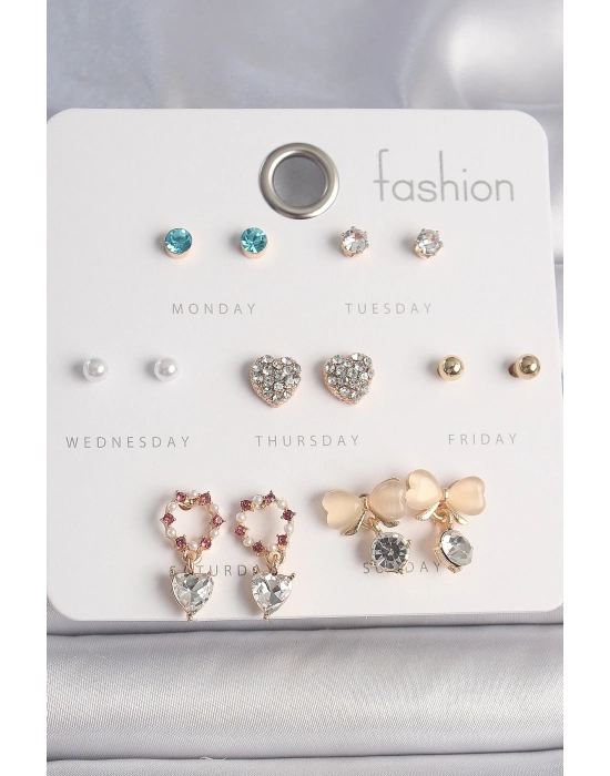 ® Pirinç Gold Renk Zirkon Taşlı Kalp Beyaz Mineli Fiyonk Figür 7 Çift Kadın Küpe Seti