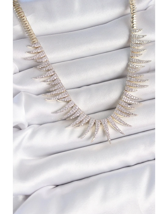 ® Pirinç Gold Renk Zirkon Taşlı Sivri Model VIP Seri Kadın Kolye