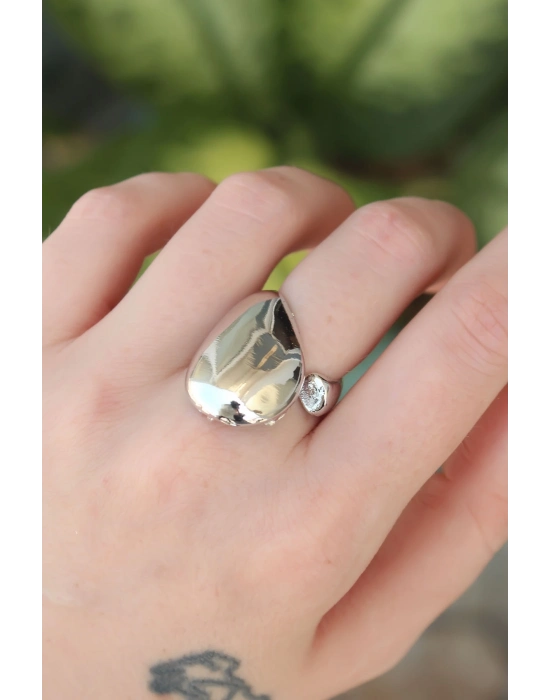 ® Pirinç Gümüş Renk Ayarlanabilir İri Bombeli Yüzük