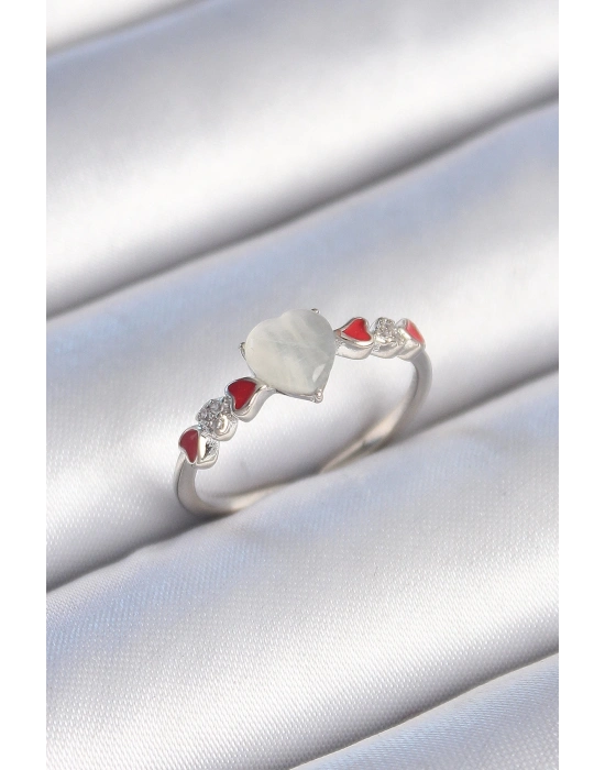 ® Pirinç Gümüş Renk Beyaz Mineli Kalp Model Zirkon Taş Detaylı Kadın Yüzük