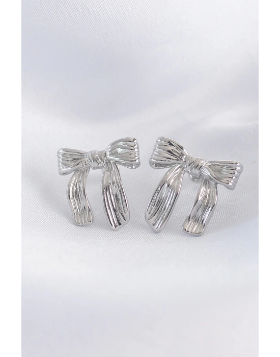 ® Pirinç Gümüş Renk Çizgi Detay Fiyonk Küpe