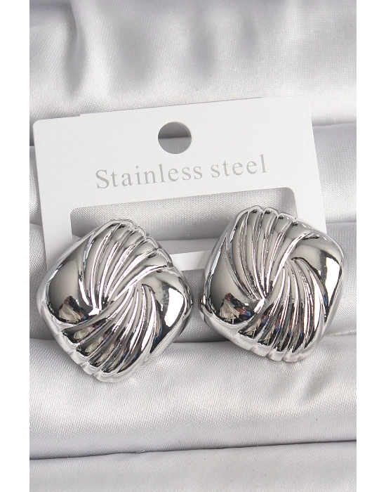 ® Pirinç Gümüş Renk İşlemeli Kare Model Kadın Küpe