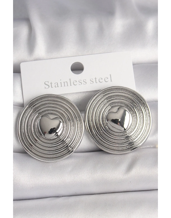 ® Pirinç Gümüş Renk Kalp İşlemeli Daire Plaka Model Kadın Küpe