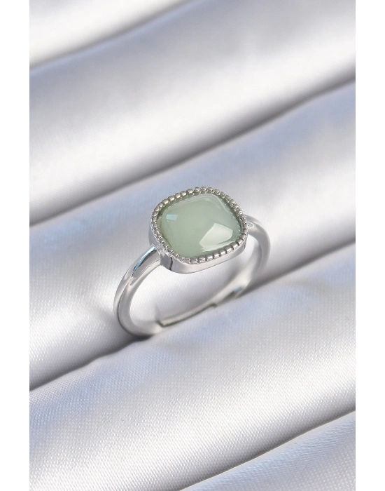 ® Pirinç Gümüş Renk Yeşil Kare Mineli Kadın Yüzük