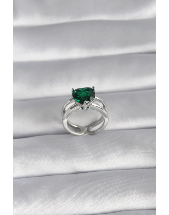 ® Pirinç Gümüş Renk Yeşil Zirkon Taşlı Tek Taş Model Kadın Yüzük