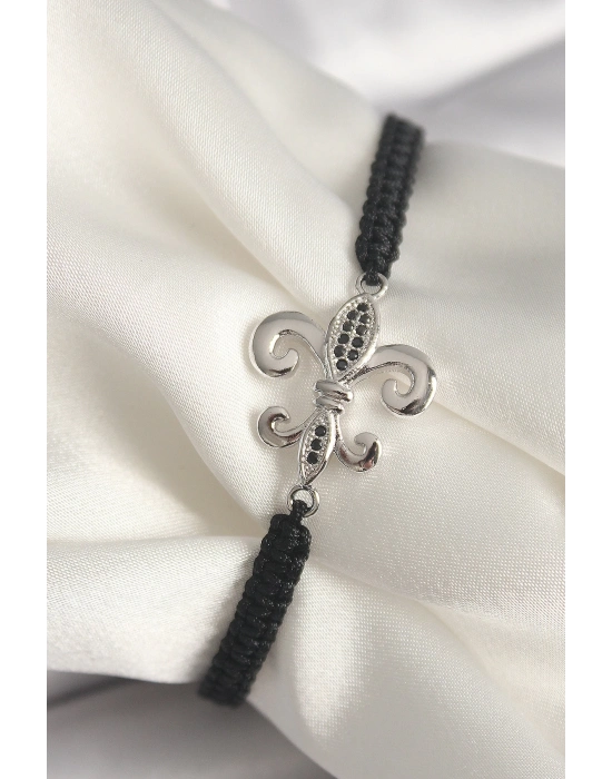 ® Pirinç Gümüş Renk Zirkon Taş İşlemeli Zambak Model Asansörlü Makrome Model Kadın Bileklik