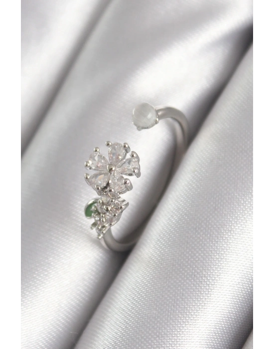 ® Pirinç Gümüş Renk Zirkon Taşlı Çiçek Model Kadın Yüzük