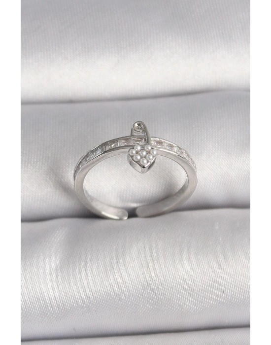 ® Pirinç Gümüş Renk Zirkon Taşlı İnci Detaylı Kilit Kalp Model Ayarlanabilir Yüzük