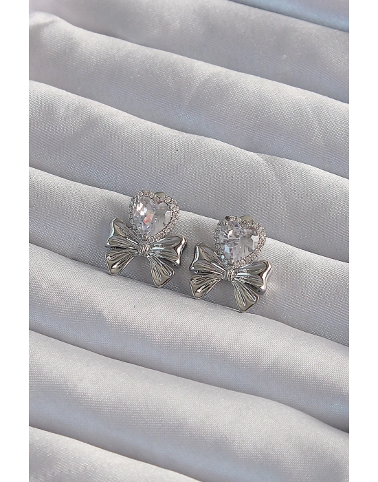 ® Pirinç Gümüş Renk Zirkon Taşlı Kalp Model Fiyonk Küpe