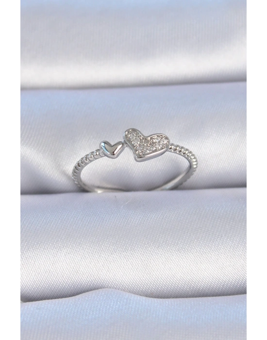 ® Pirinç Gümüş Renk Zirkon Taşlı Kalp Model Kadın Yüzük